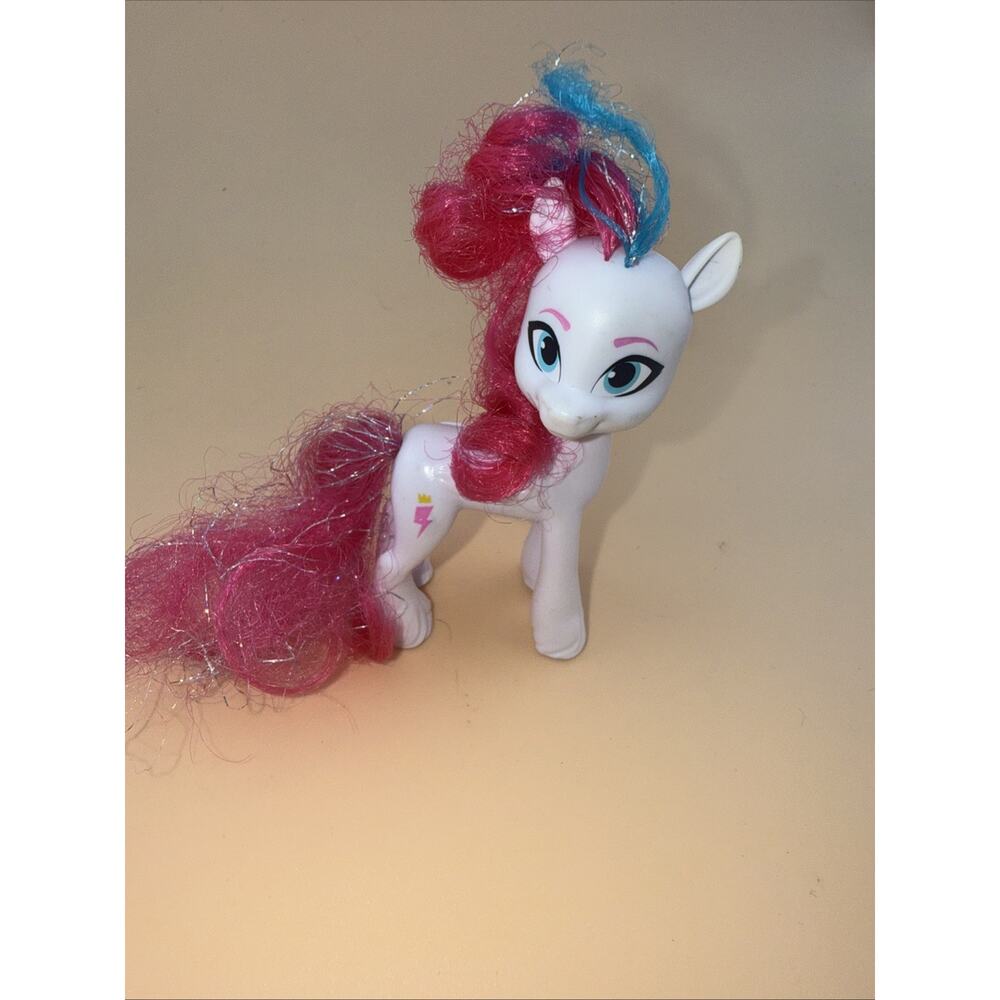 Hasbro My Little Pony zip storm White Pony Figure w/ Pink & Blue Mane, Pink Tail